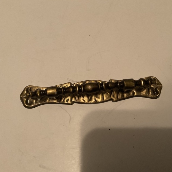 6 matching vintage Amerock pull handles from the 70’s, restoration projects. - Picture 5 of 9